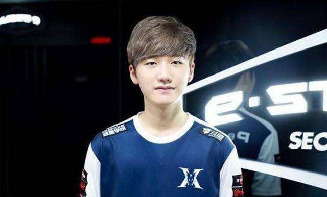 守定位球问 守定位球问