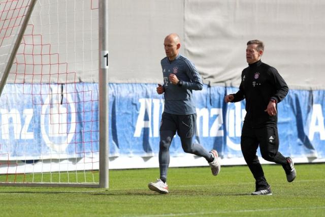 尤为突出 尤为突出