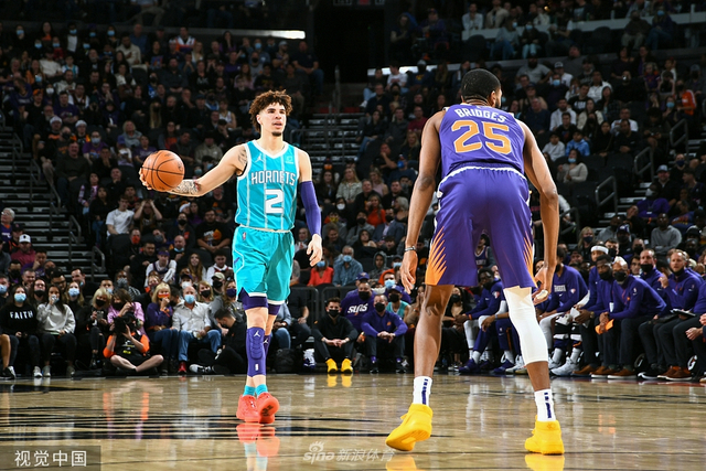 防守端的稳 防守端的稳