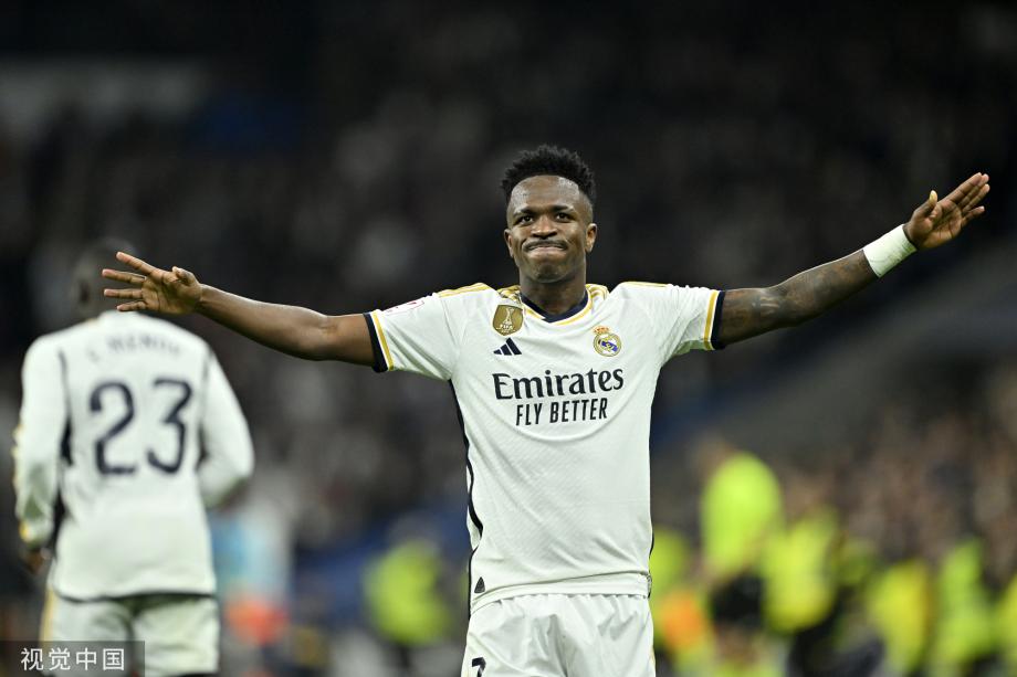 一个借鉴 一个借鉴