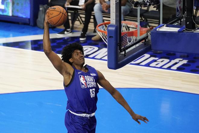 他一直是球 他一直是球