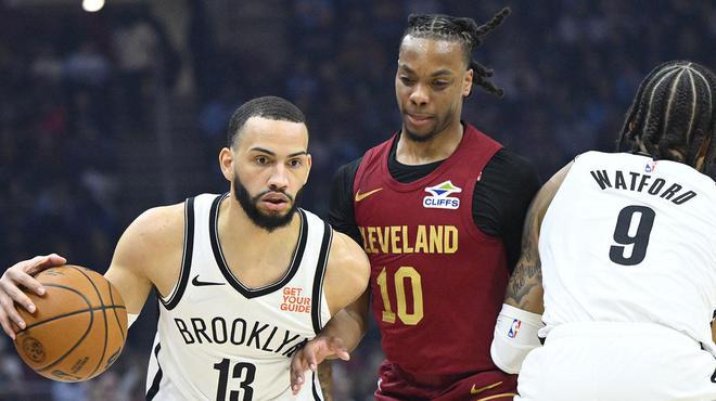 他们对年轻 他们对年轻