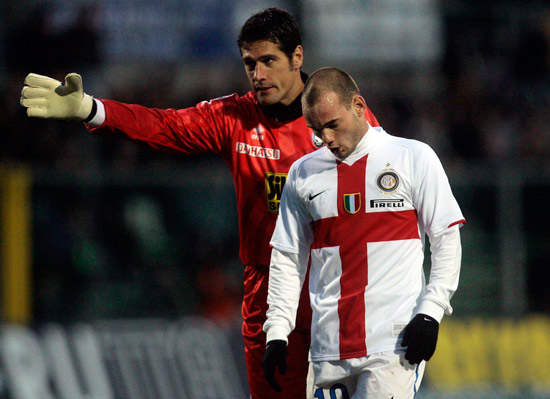 切与短传很 切与短传很